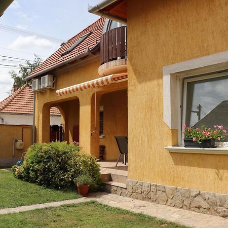 B6 Apartman Veszprém Zewnętrze zdjęcie