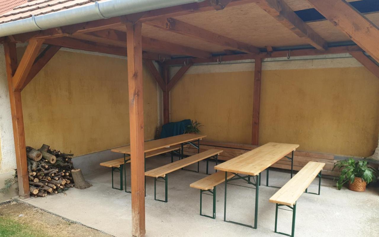 B6 Apartman Veszprém Zewnętrze zdjęcie